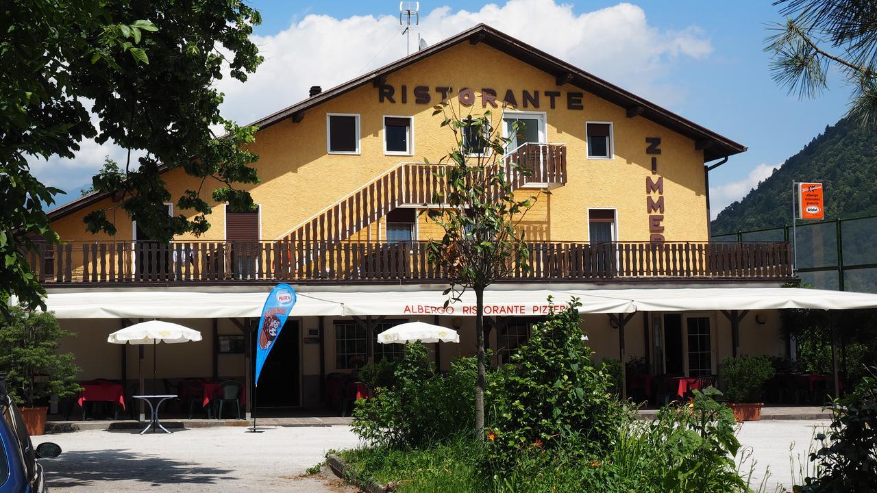 Albergo Alla Stazione Roncegno Exterior photo